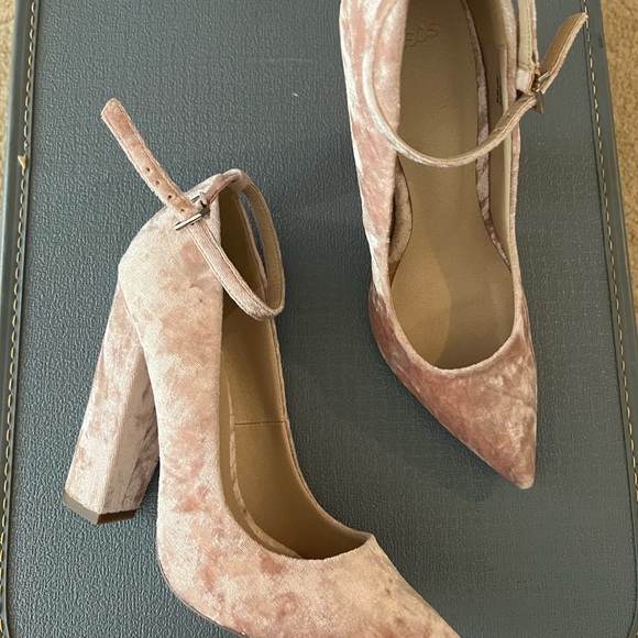 ASOS Pointed Toe heels - Picture 5 of 5